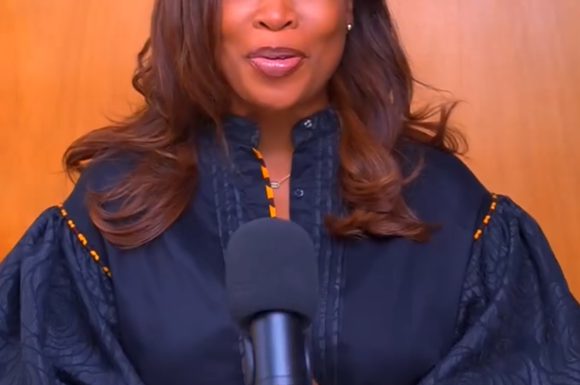 Notre Ambassadrice Akouba Angola Agréé vous parle du Bachelor Business Program